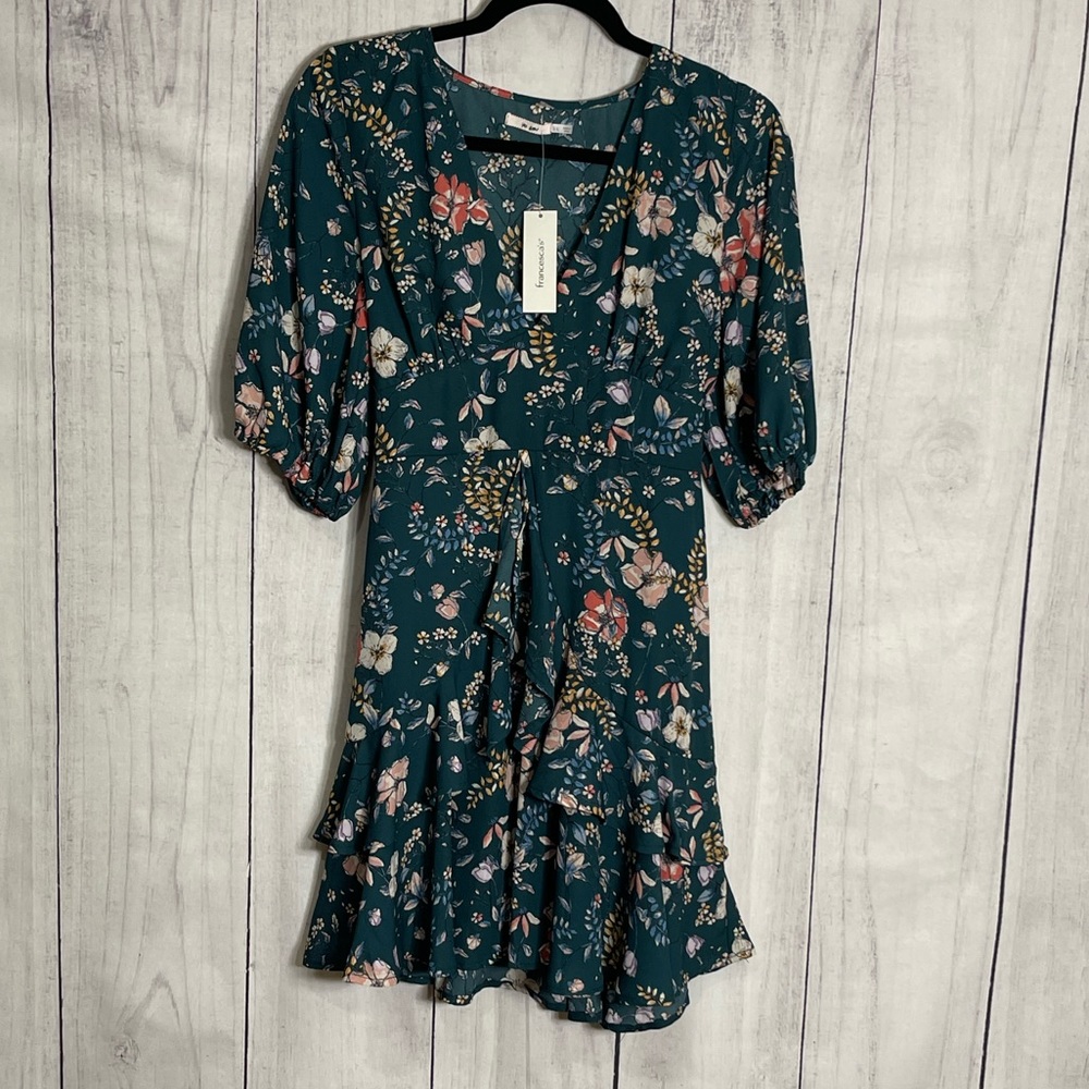 Mi Ami By Francesca’s Green Floral Faux Wrap Mini Dress